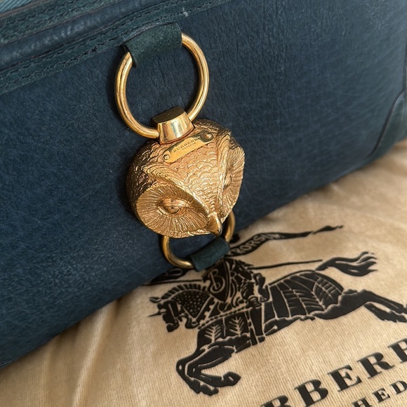 Burberry clutch - Picture 4 of 4